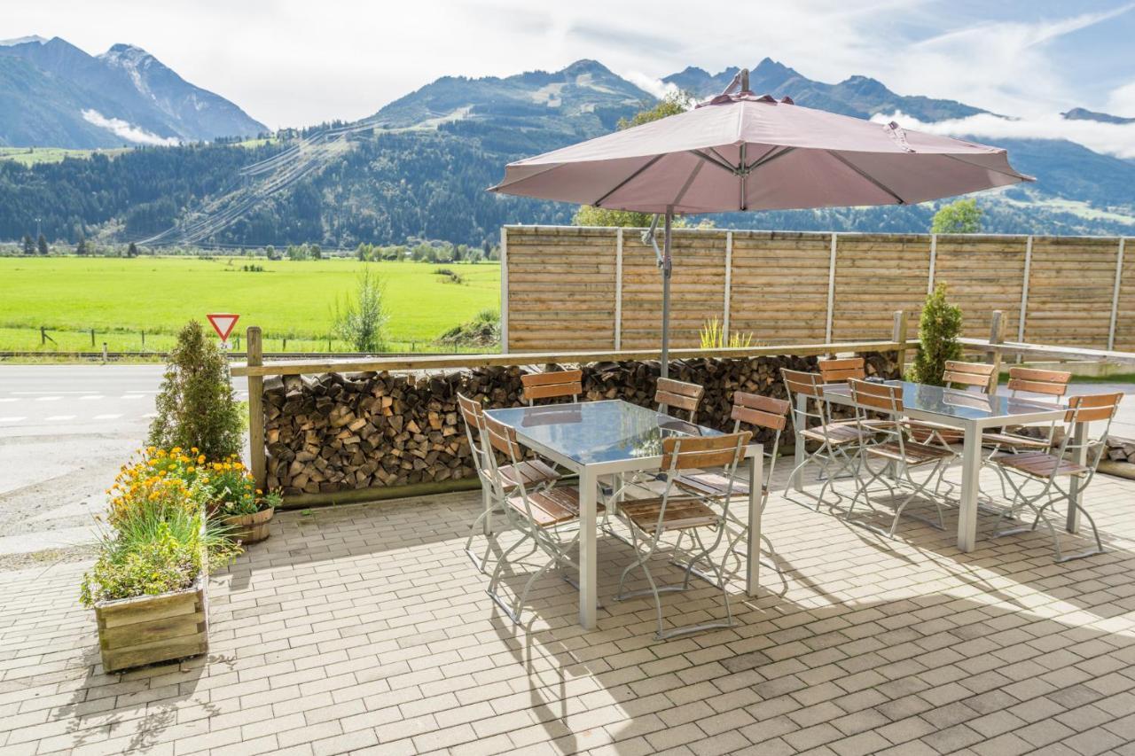 Praga Apartments & Restaurant Zell Am See-Kaprun Piesendorf Dış mekan fotoğraf